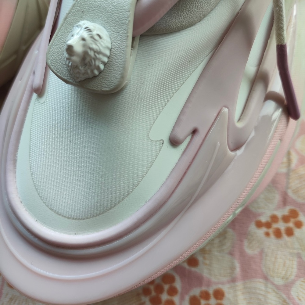 Balmain Pastel Multi-Color Women's Sneakers (White, Pink, Lavender, Mint) - Picture 2 of 6